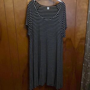 Old Navy mid length dress